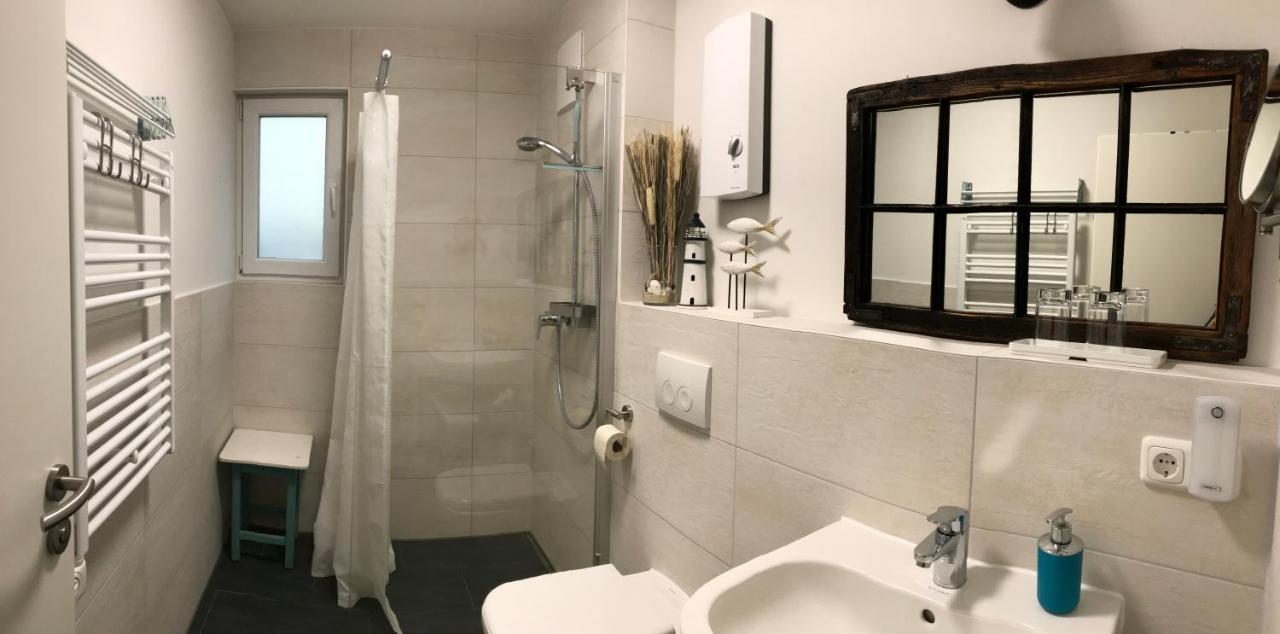 Ostsee-Ferienwohnung Uhlnuest Graal-Mueritz Gelbensande Экстерьер фото